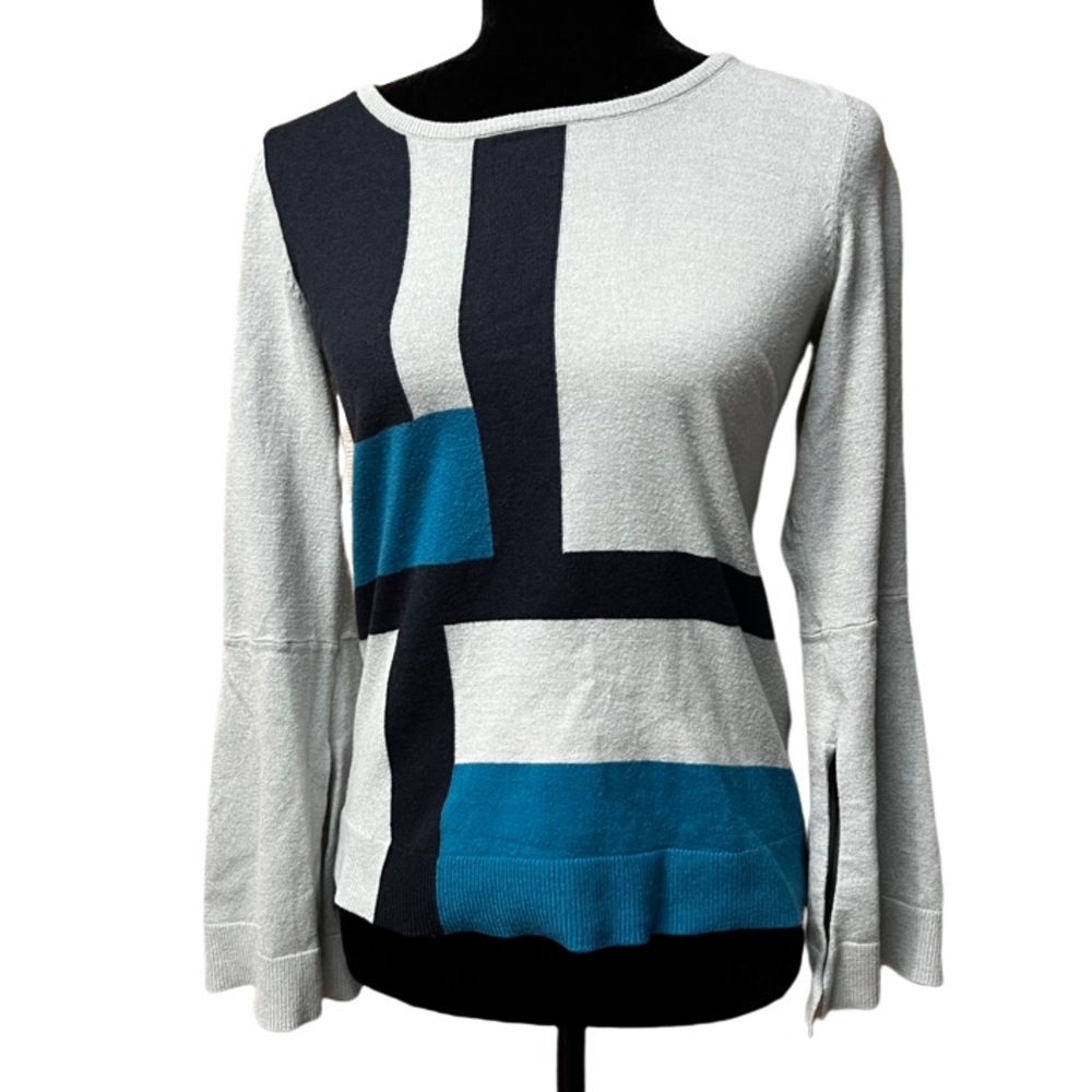 Ava Bell Sleeve Geometric Lightweight Sweater